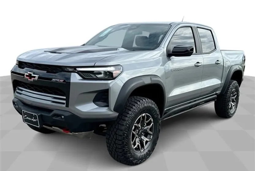 2025 Chevrolet Colorado ZR2 photo 1