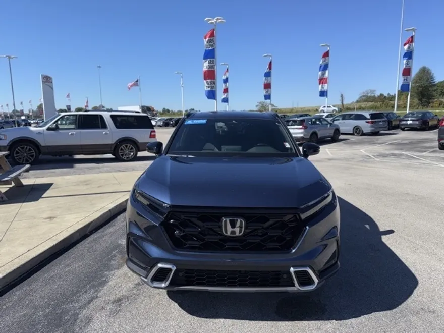 2026 Honda CR-V Hybrid Sport Touring photo 1