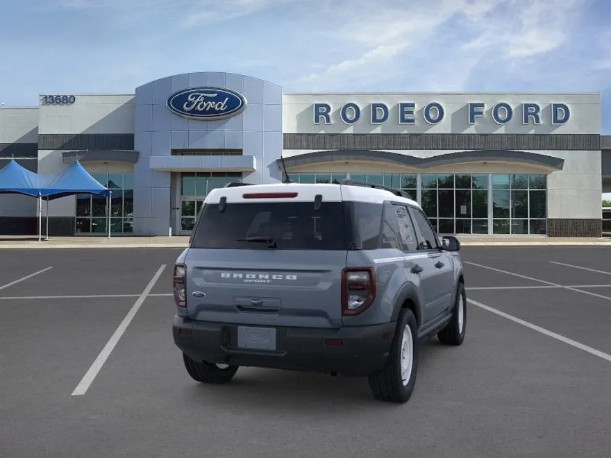 2025 Ford Bronco Sport Heritage photo 1