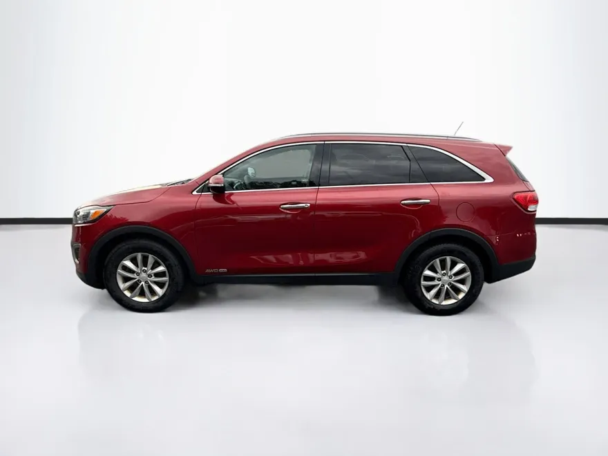 2018 Kia Sorento LX photo 1