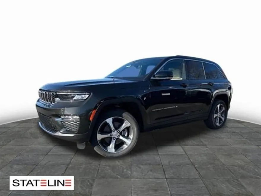 2024 Jeep Cherokee 4xe photo 1