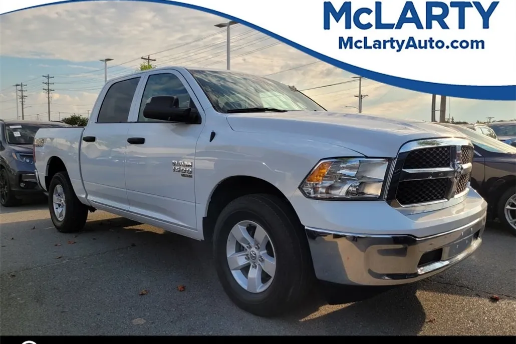 2023 Ram 1500 Classic SLT photo 1