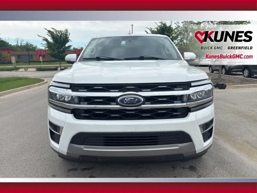 2024 Ford Expedition Limited photo 1