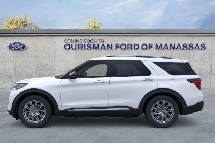 2025 Ford Explorer Platinum photo 1