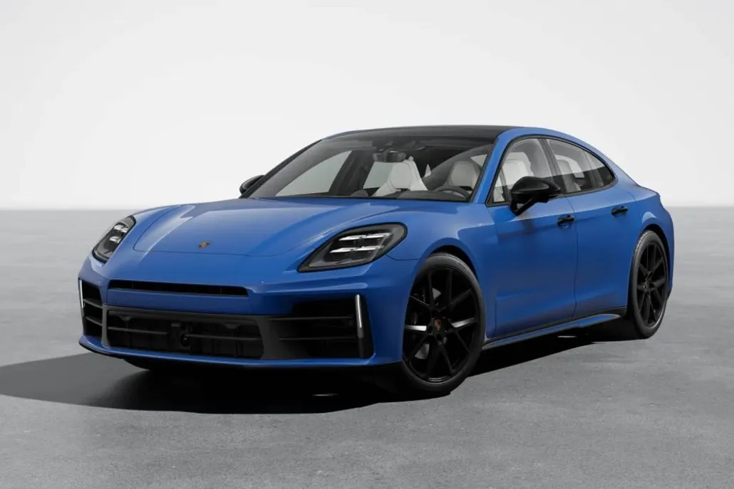 2026 Porsche Panamera 4 photo 1