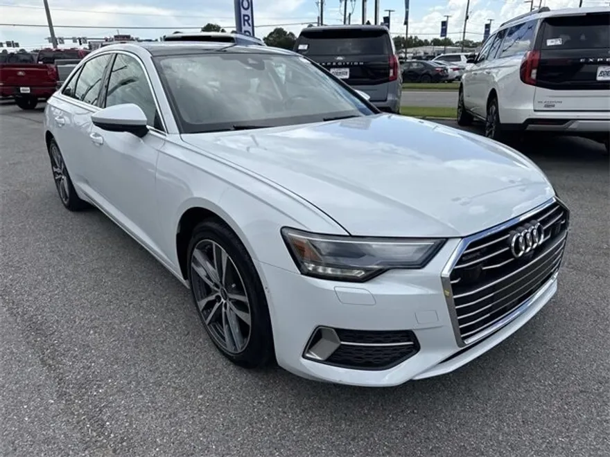 2023 Audi A6 Premium Plus photo 1