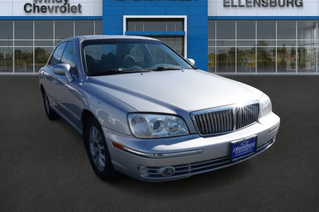 2004 Hyundai XG350 L photo 1