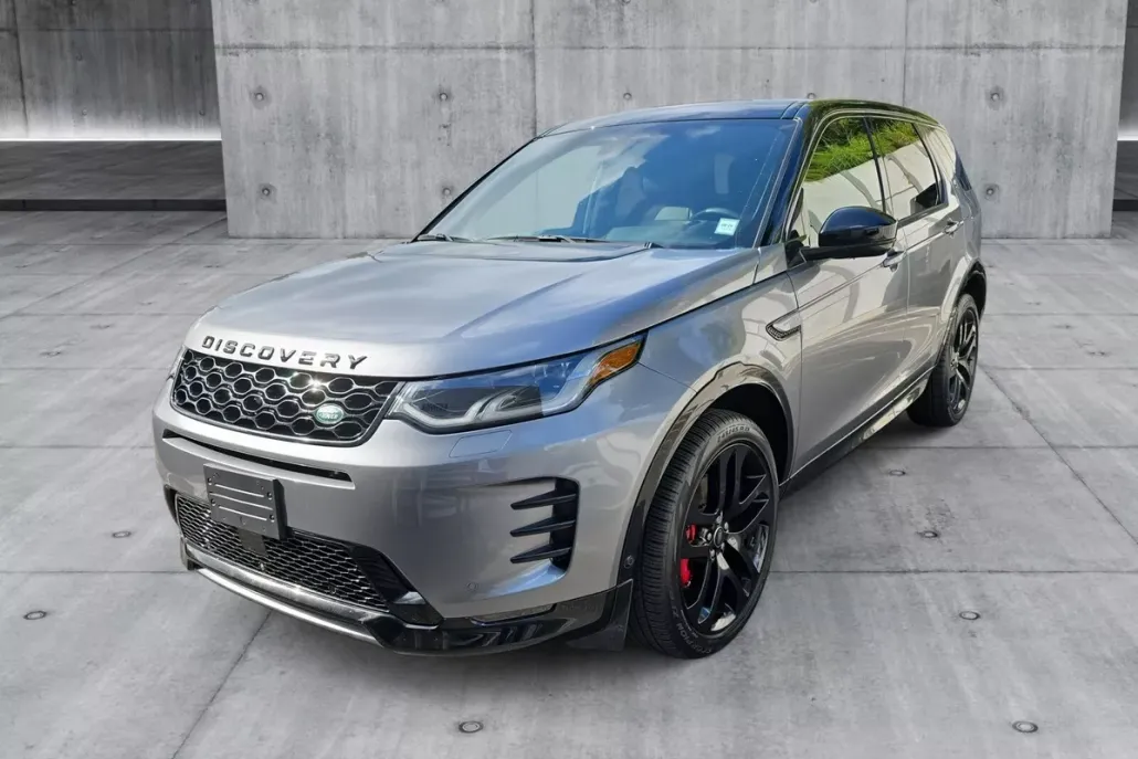 2024 Land Rover Discovery Sport Dynamic SE photo 1