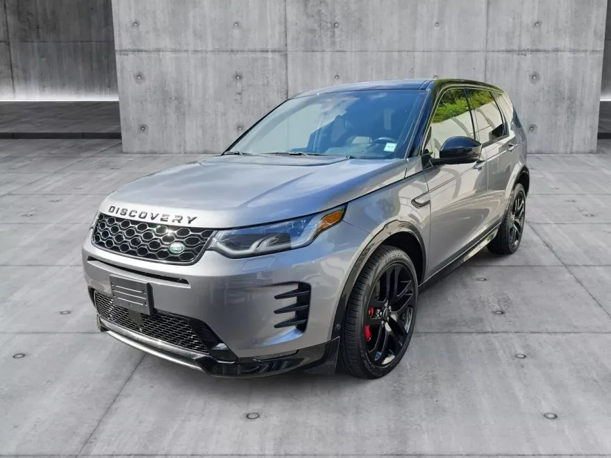 2024 Land Rover Discovery Sport Dynamic SE photo 1