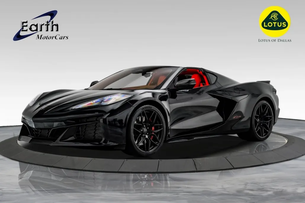 2024 Chevrolet Corvette Z06 3LZ photo 1