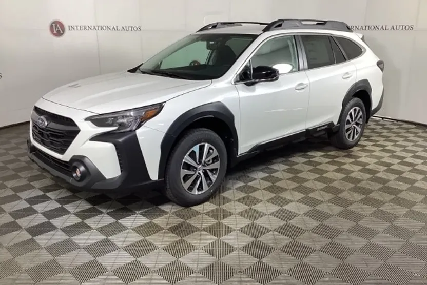 2025 Subaru Outback Premium photo 1