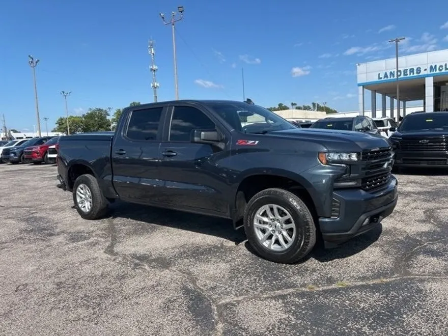 2021 Chevrolet Silverado 1500 RST photo 1