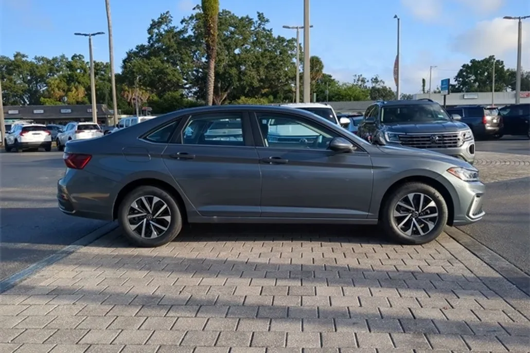 2026 Volkswagen Jetta S photo 1