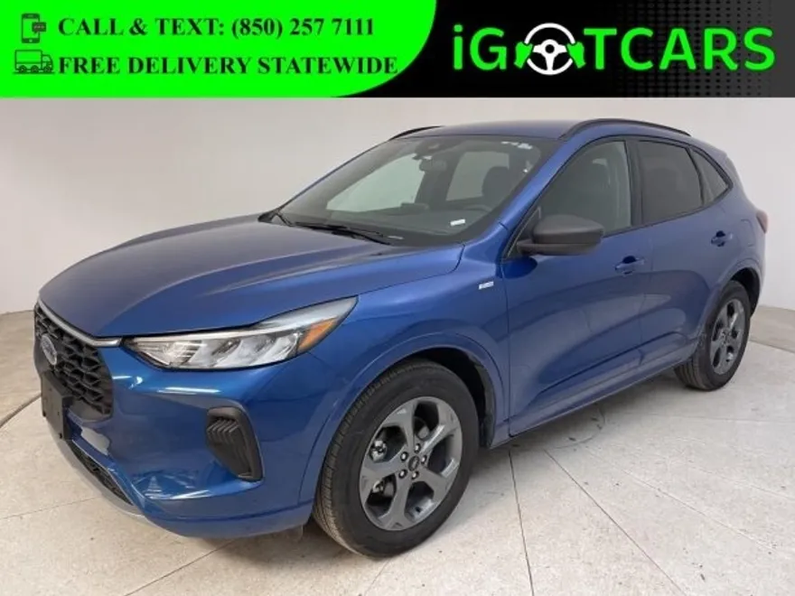 2023 Ford Escape ST-Line photo 1