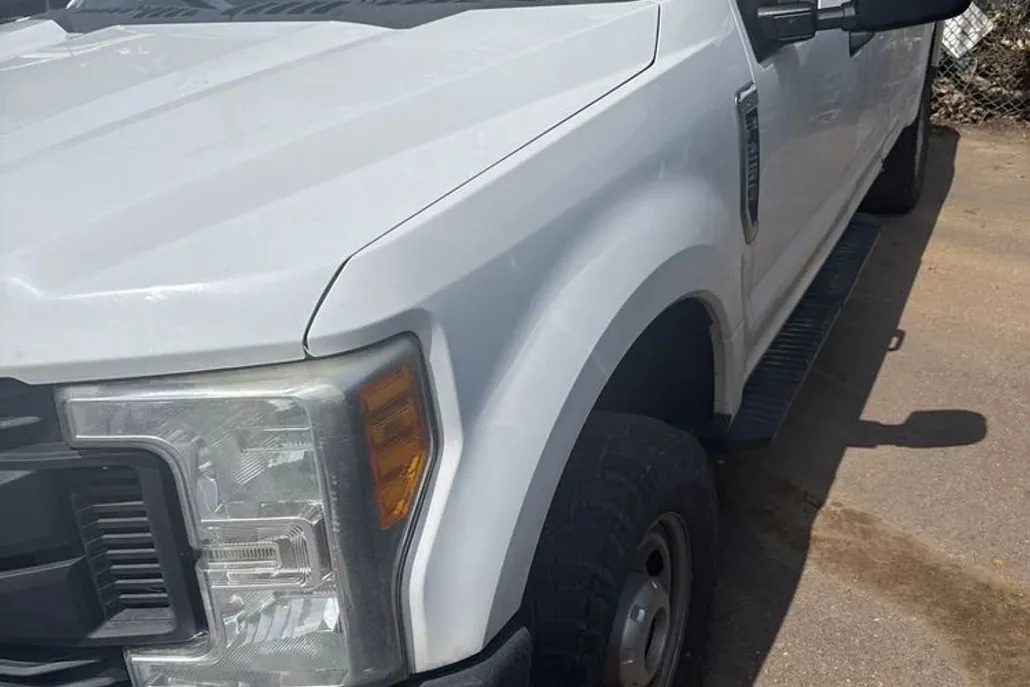 2017 Ford F-250 XL photo 1