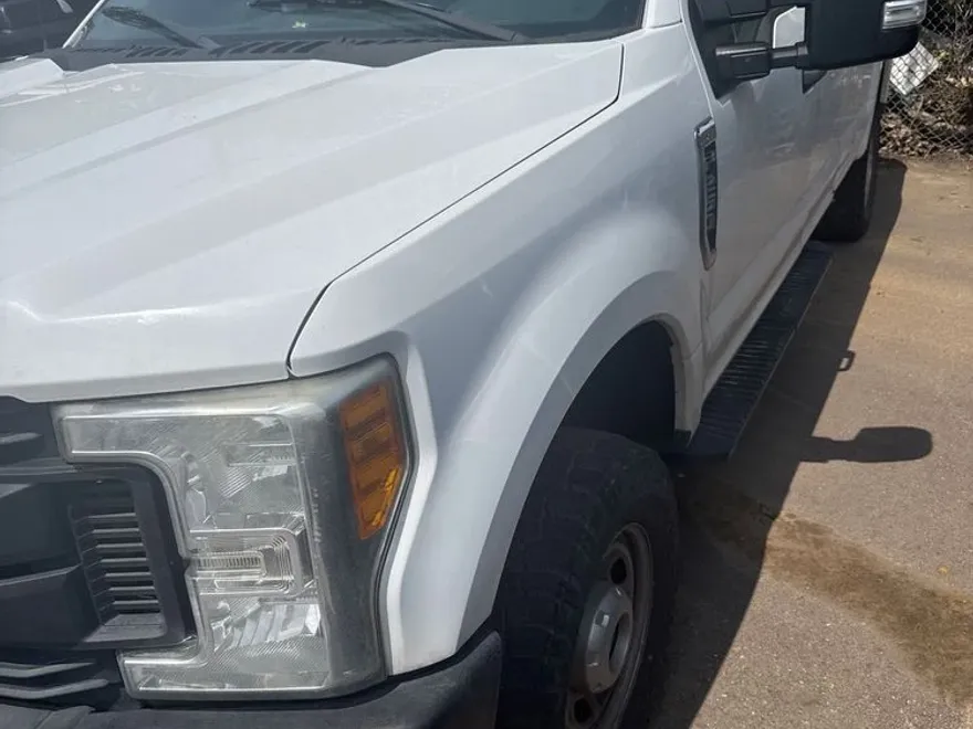 2017 Ford F-250 XL photo 1