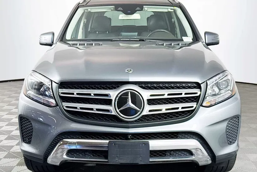 2018 Mercedes Benz GLS 450 4MATIC photo 1