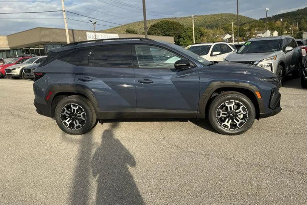 2026 Hyundai Tucson XRT photo 1