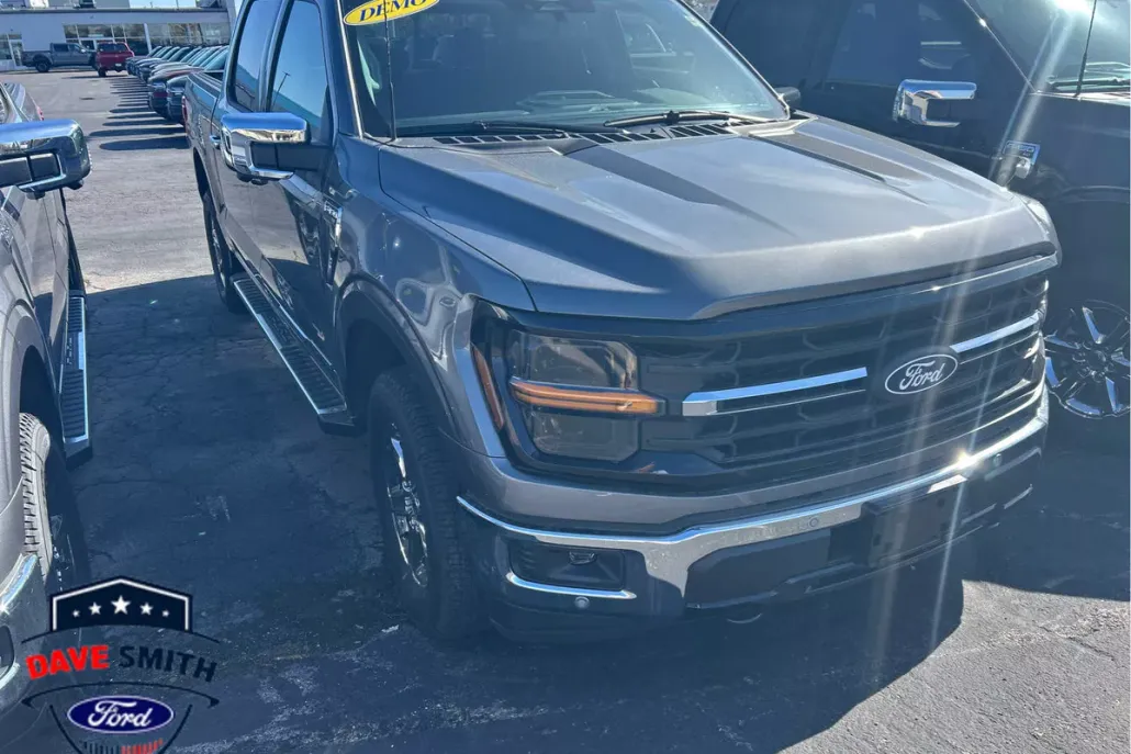 2025 Ford F-150 XLT photo 1