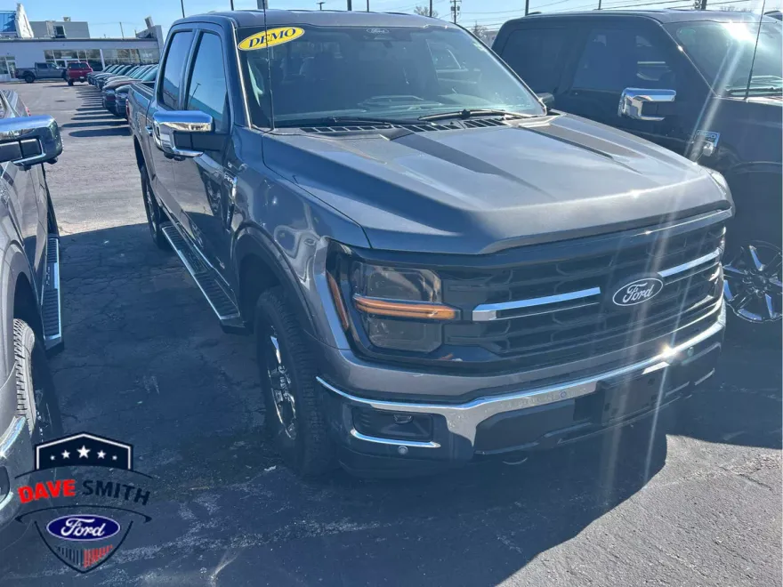 2025 Ford F-150 XLT photo 1
