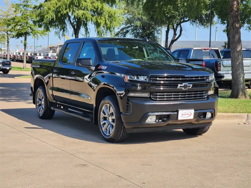 2022 Chevrolet Silverado 1500 RST photo 1