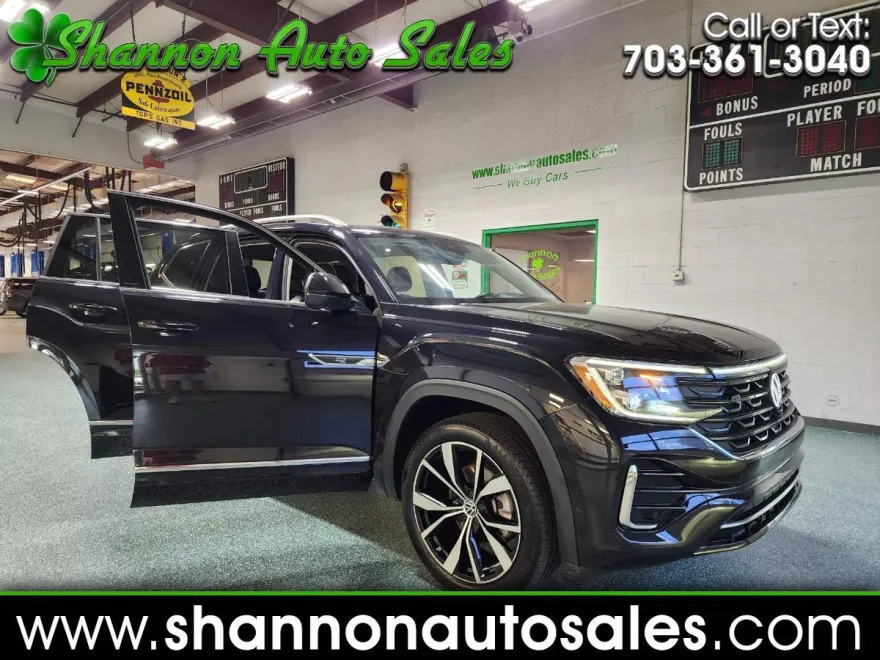 2024 Volkswagen Atlas SEL Premium R-Line photo 1