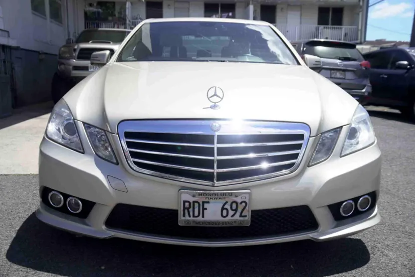 2010 Mercedes Benz E 350 Sport photo 1