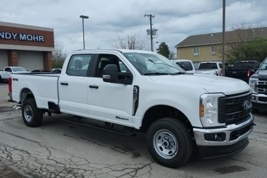 2025 Ford F-350 XL photo 1