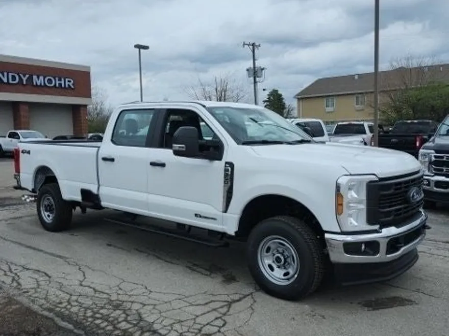 2025 Ford F-350 XL photo 1