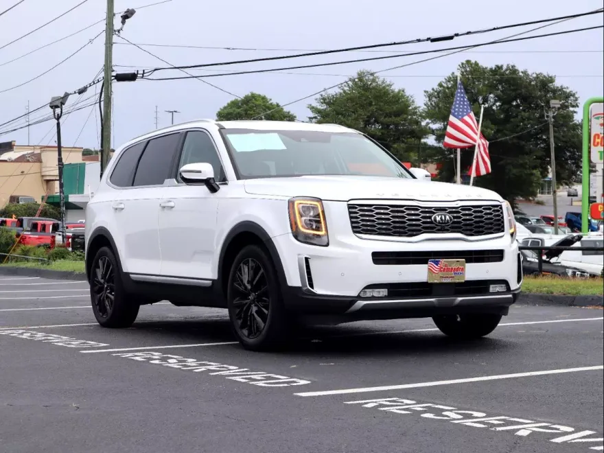 2020 Kia Telluride SX photo 1