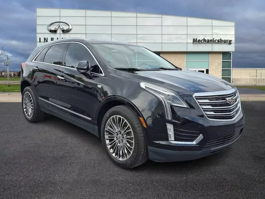 2017 Cadillac XT5 Premium Luxury photo 1