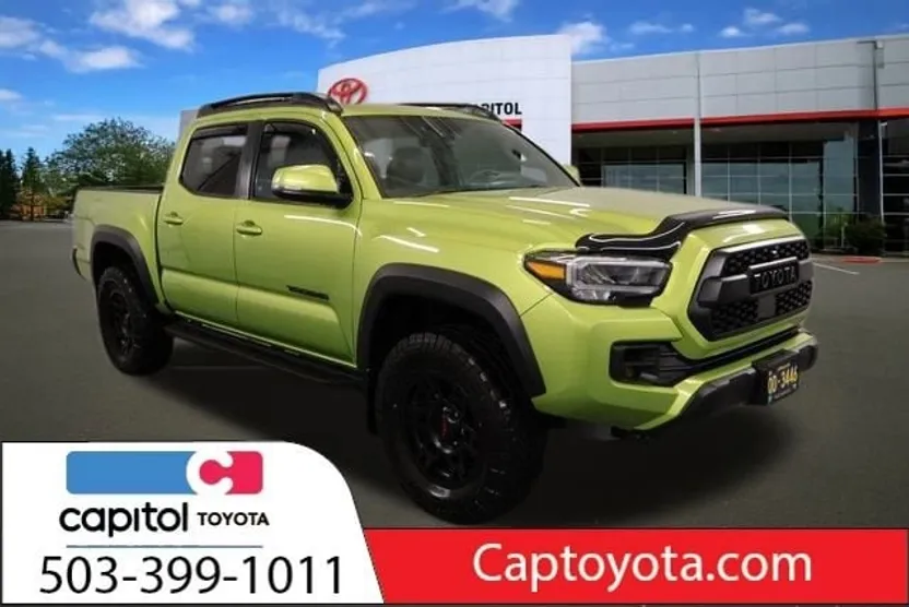 2023 Toyota Tacoma TRD Off-Road photo 1