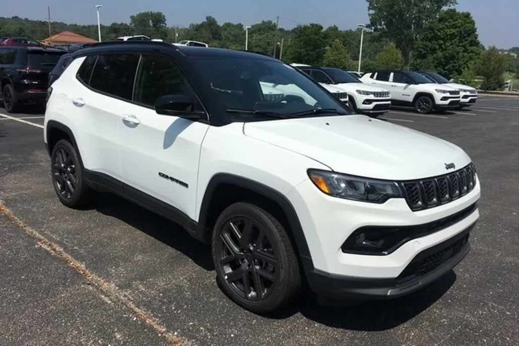 2025 Jeep Compass Limited photo 1