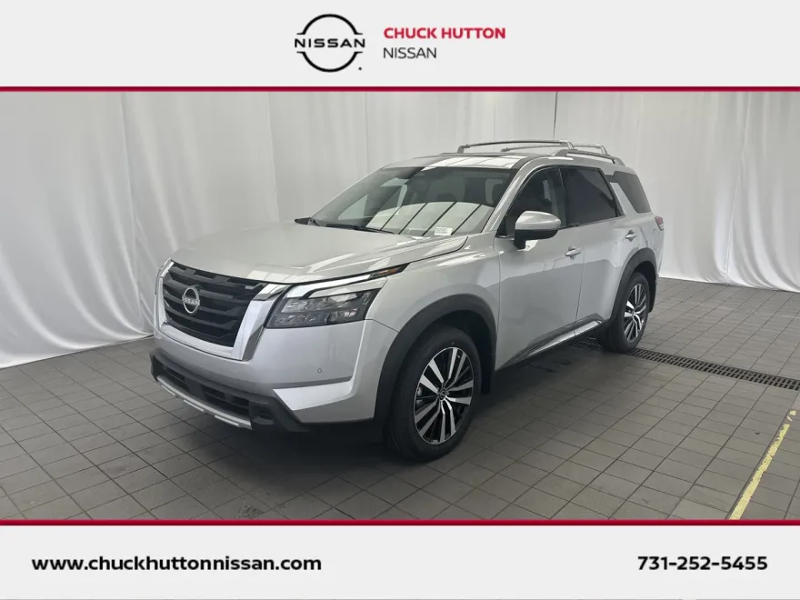 2025 Nissan Pathfinder Platinum photo 1