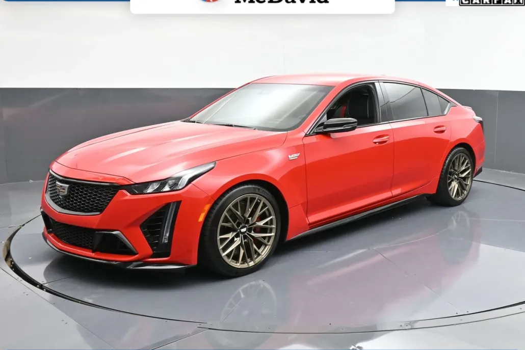 2024 Cadillac CT5 photo 1