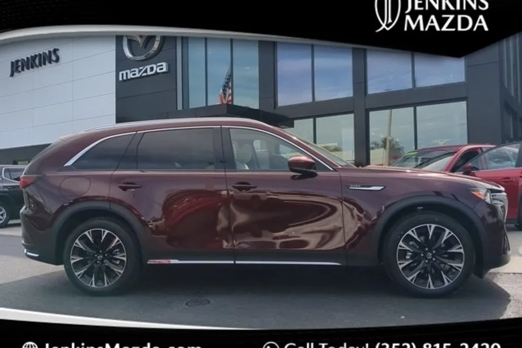 2024 Mazda CX-90 Plug-in Hybrid Premium photo 1