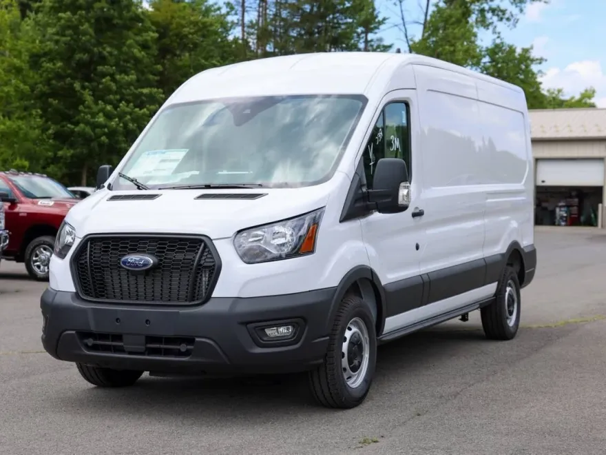 2025 Ford Transit photo 1