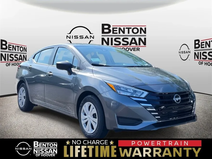 2025 Nissan Versa S photo 1