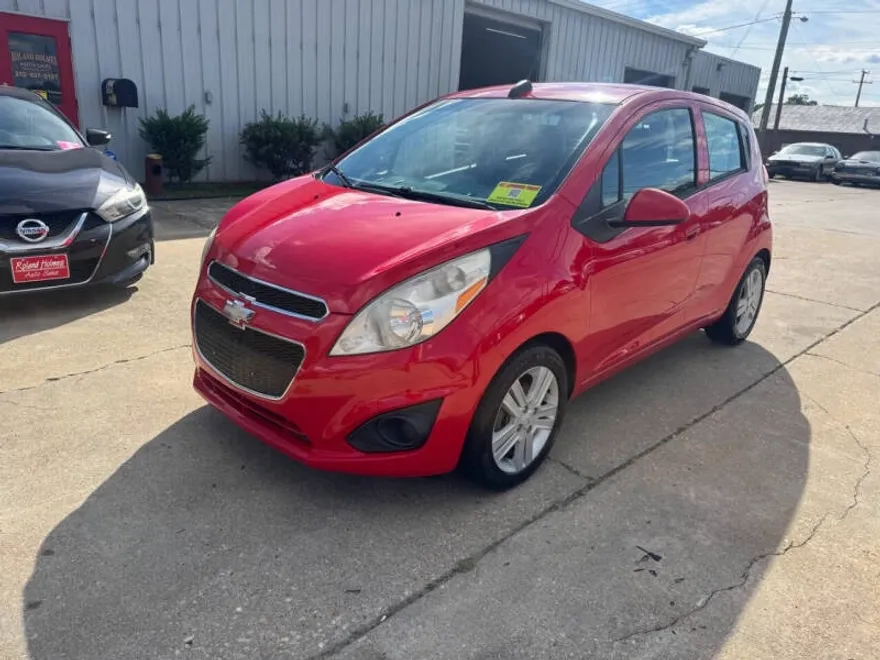 2015 Chevrolet Spark 1LT photo 1