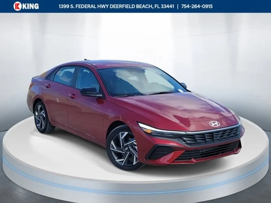 2025 Hyundai Elantra SEL Sport photo 1
