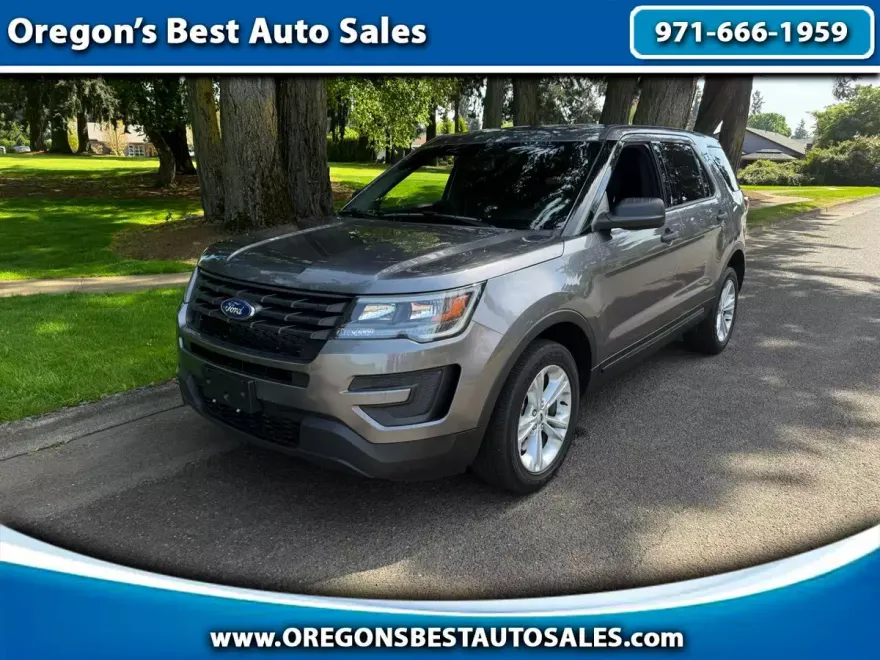2019 Ford Explorer photo 1