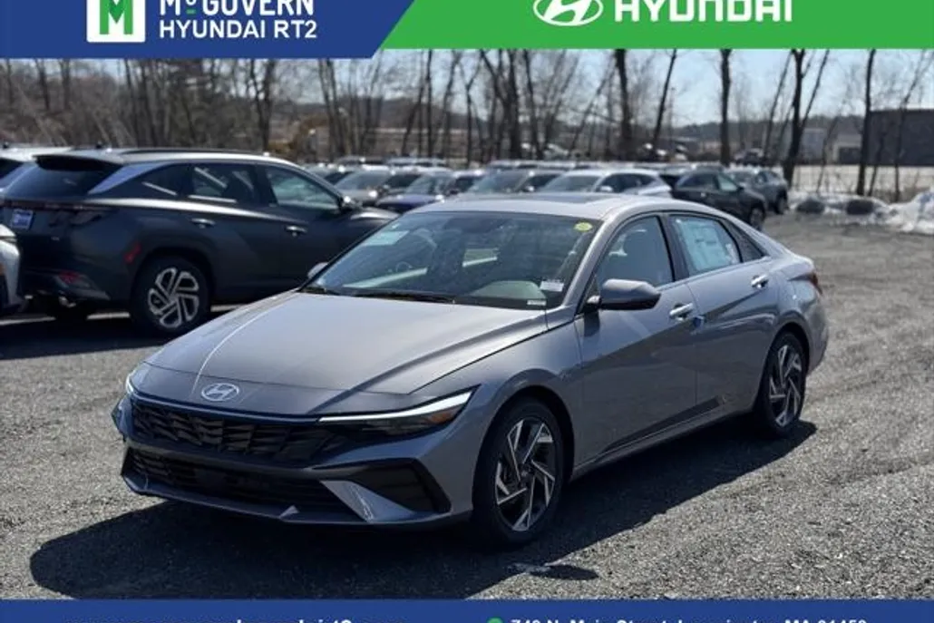 2025 Hyundai Elantra Limited photo 1