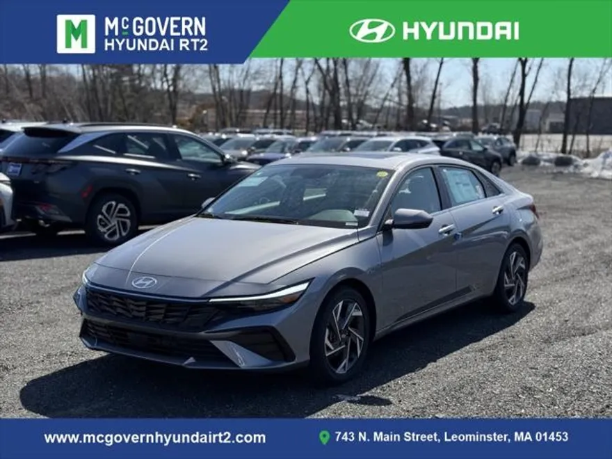 2025 Hyundai Elantra Limited photo 1
