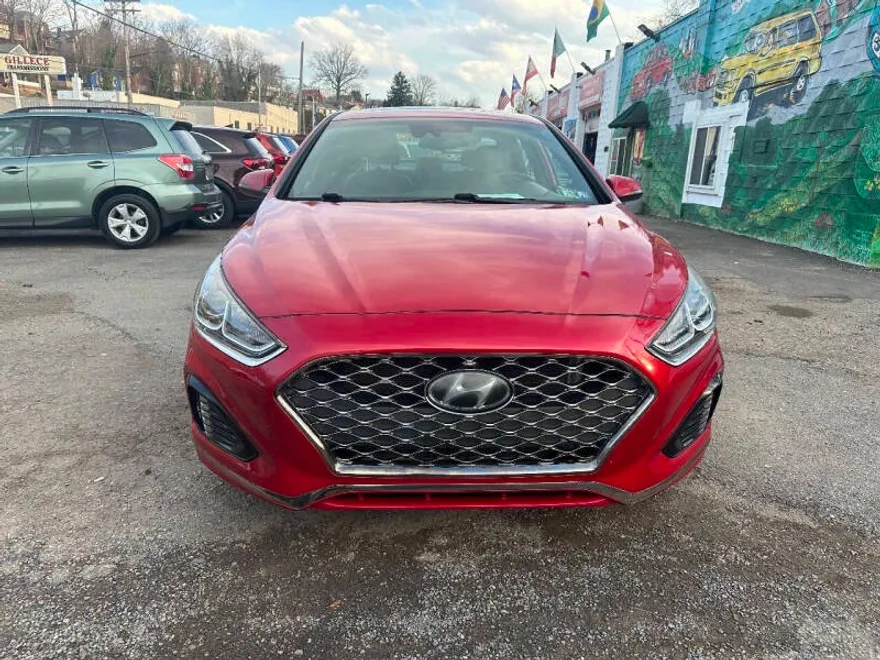 2018 Hyundai Sonata Sport photo 1