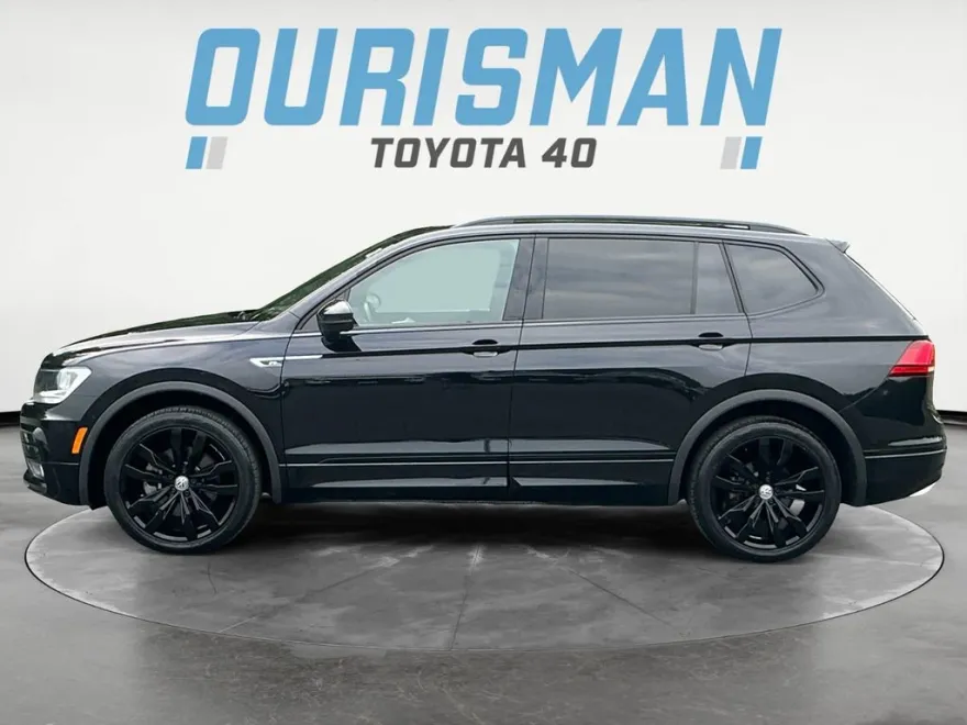 2021 Volkswagen Tiguan SE R-Line Black photo 1