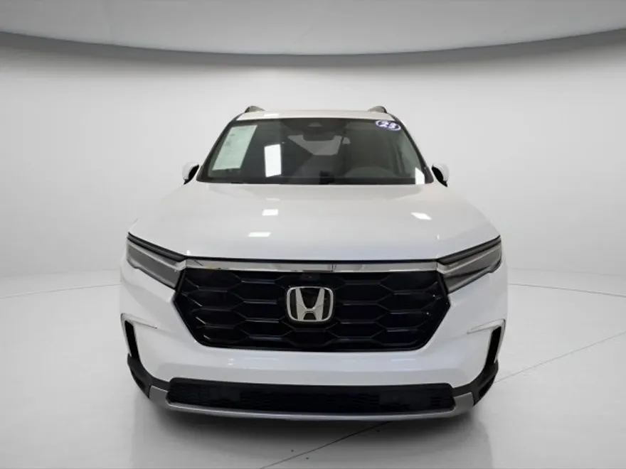 2023 Honda Pilot Elite photo 1