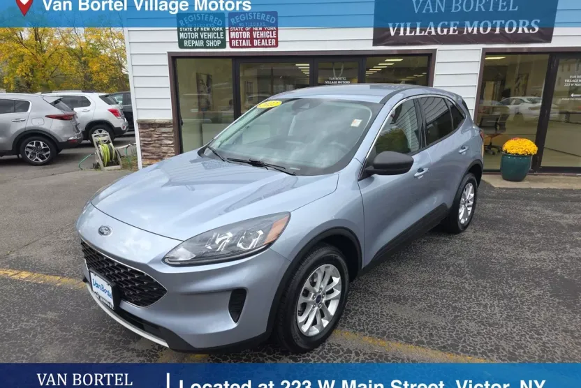 2022 Ford Escape SE photo 1