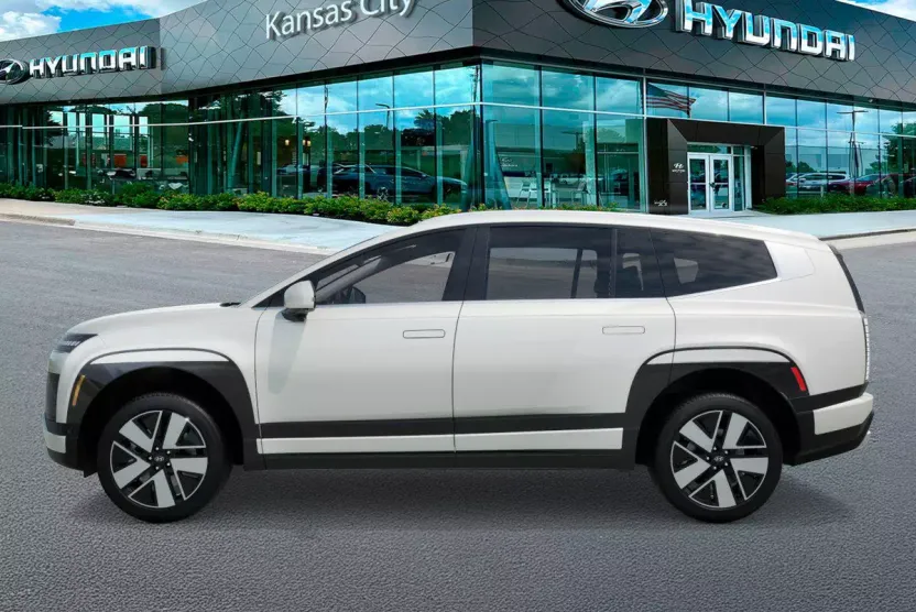 2026 Hyundai Ioniq SEL photo 1