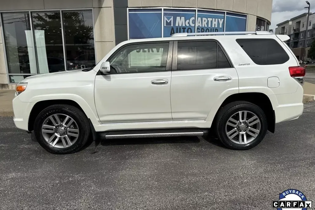 2013 Toyota 4Runner Limited photo 1