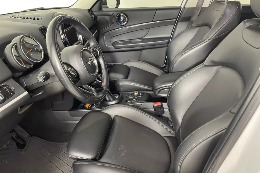 2018 Mini Countryman S ALL4 photo 1